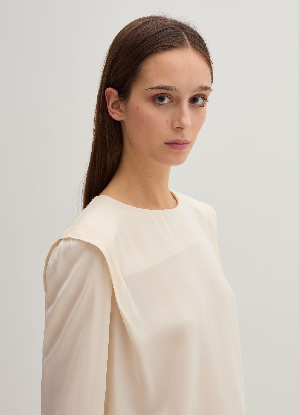 Stefanel Blusa In Satin Boxy Fit