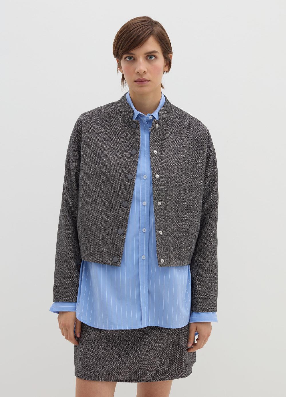 Stefanel Giacca Corta In Tweed Con Bottoni