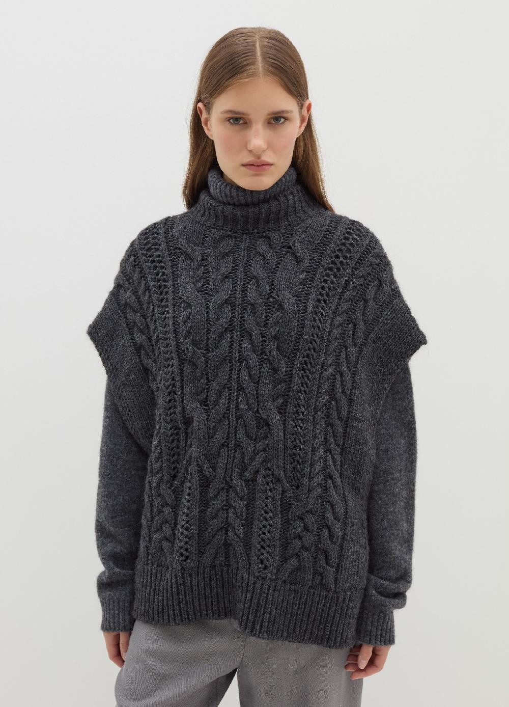 Stefanel Gilet Chiuso A Trecce Con Collo Alto