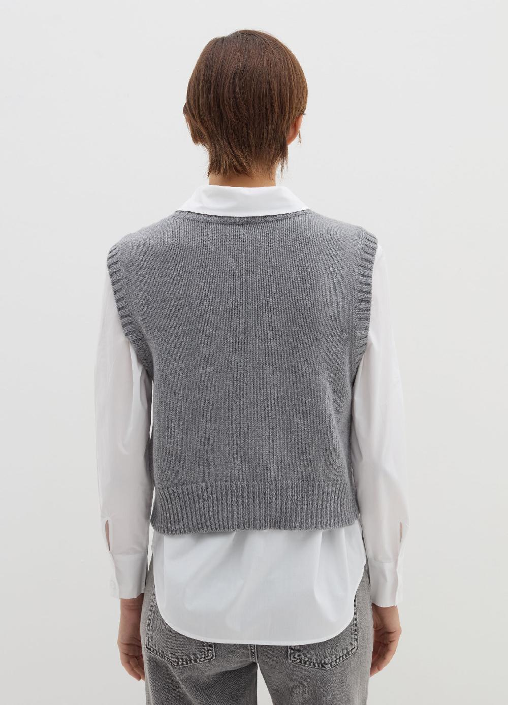 Stefanel Gilet Chiuso Con Lavorazione Intrecciata