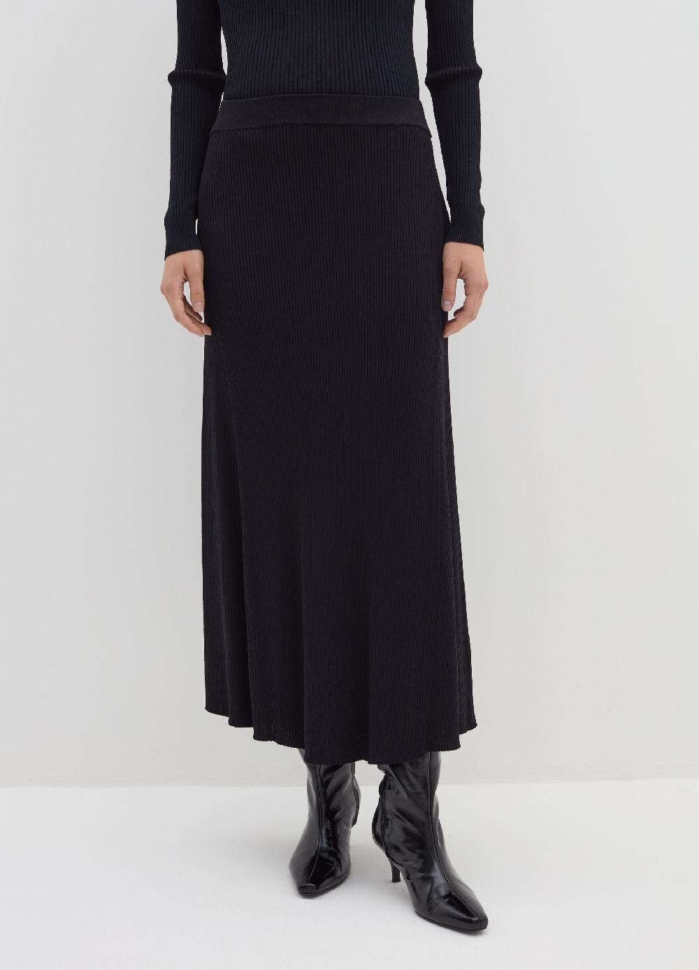 Stefanel Gonna Lunga A Ruota In Maglia A Costine