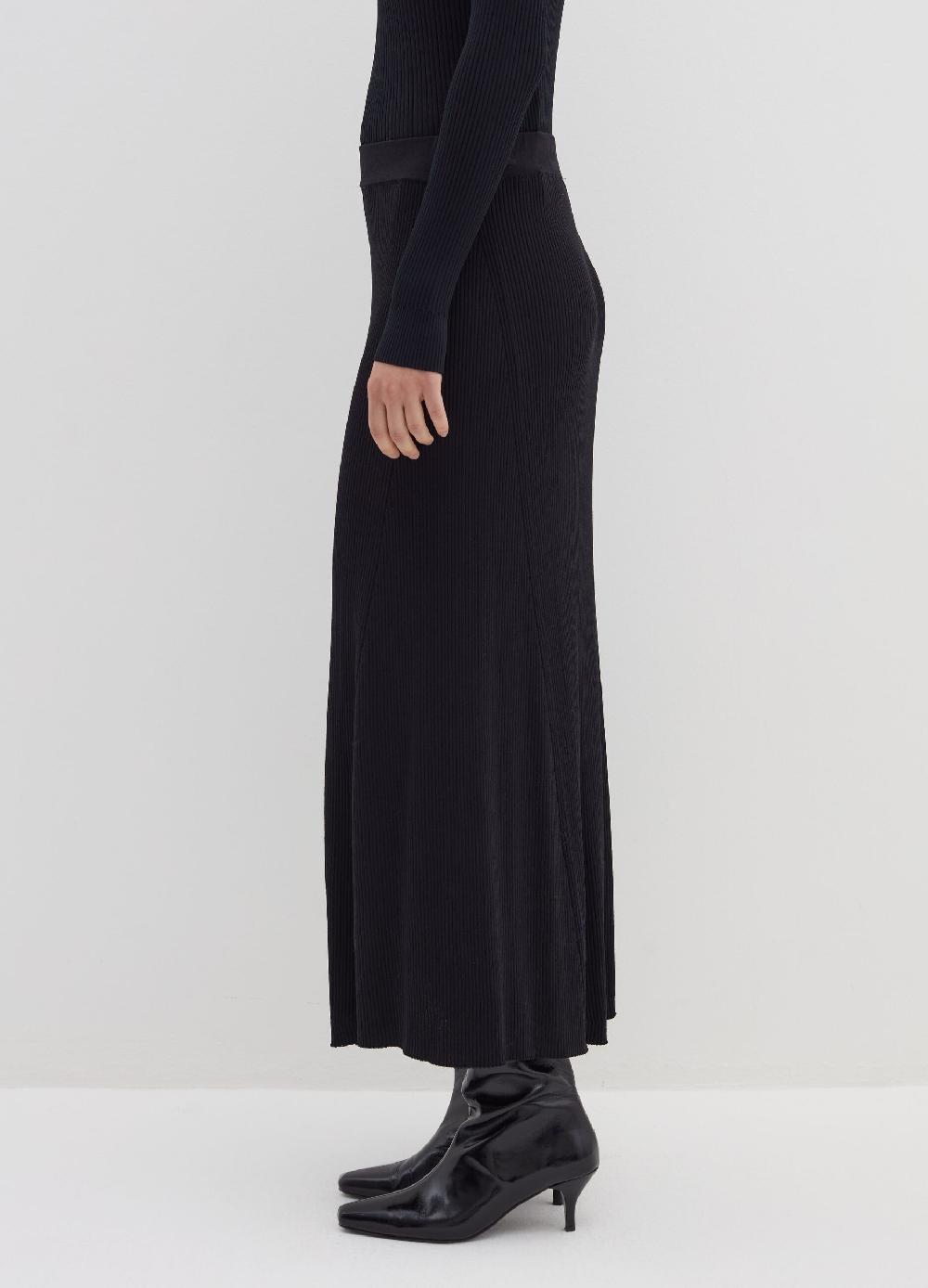 Stefanel Gonna Lunga A Ruota In Maglia A Costine