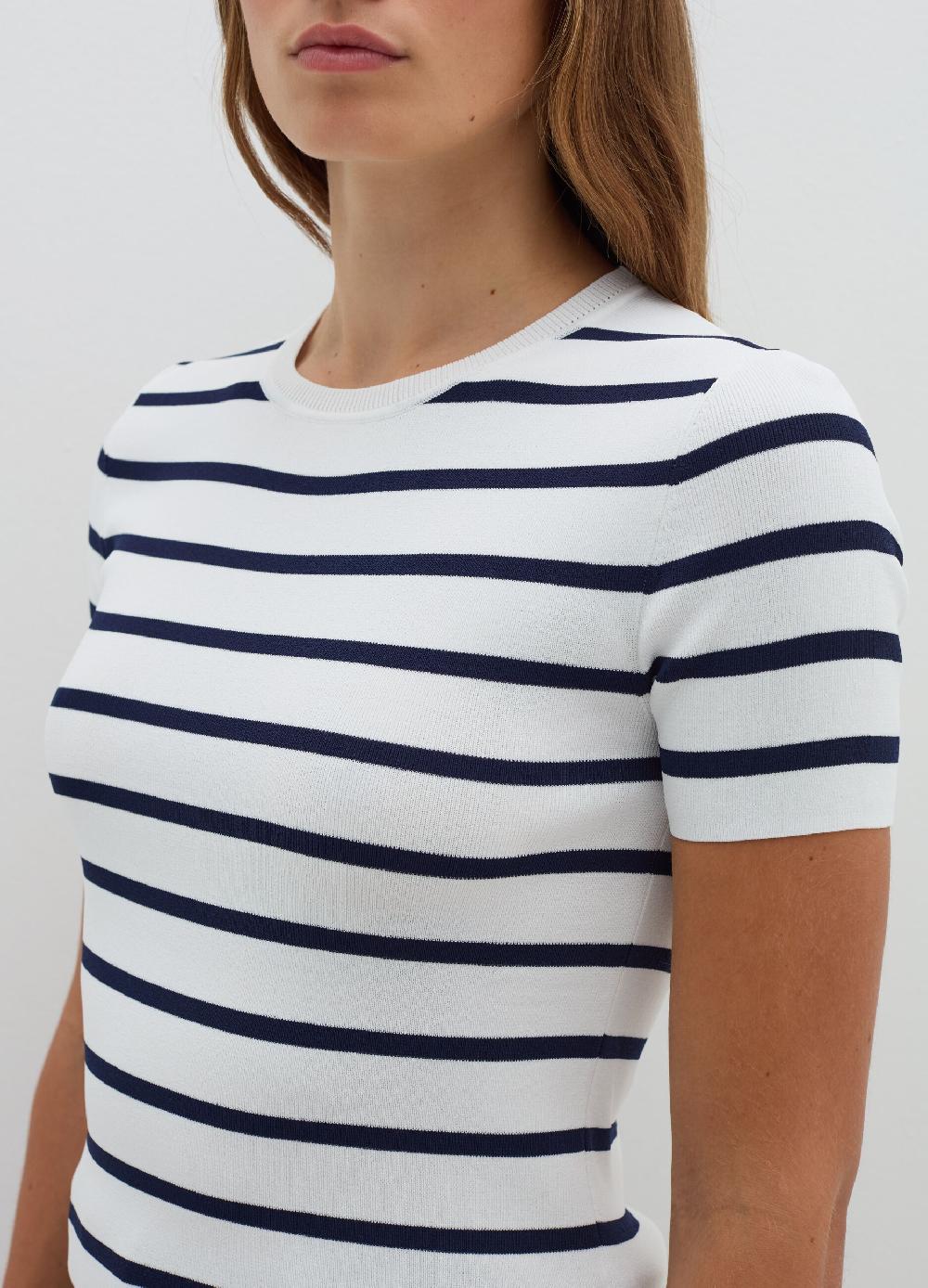 Stefanel Maglia A Maniche Corte In Crêpe A Righe