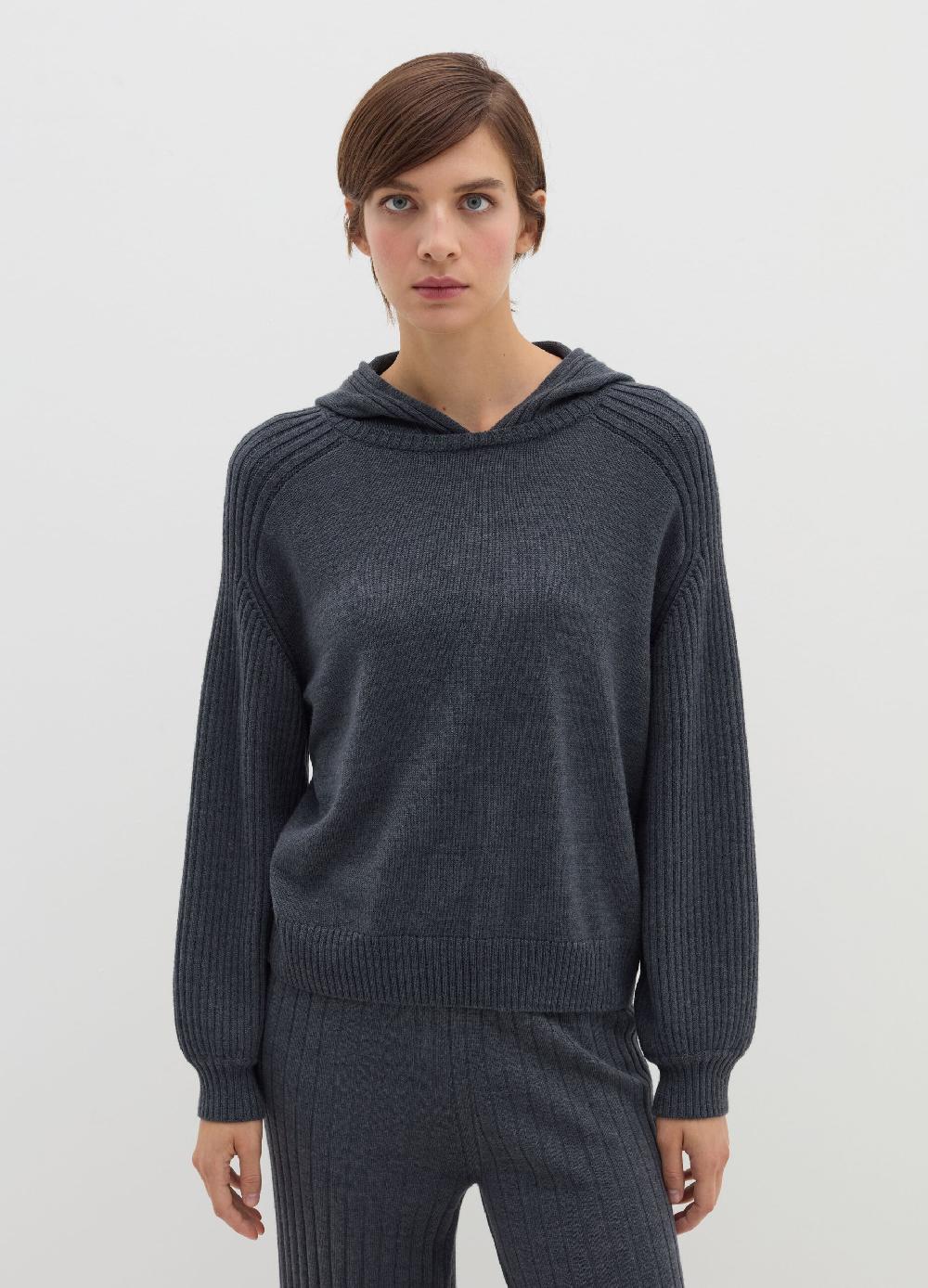 Stefanel Maglia Con Cappuccio A Coste Piatte