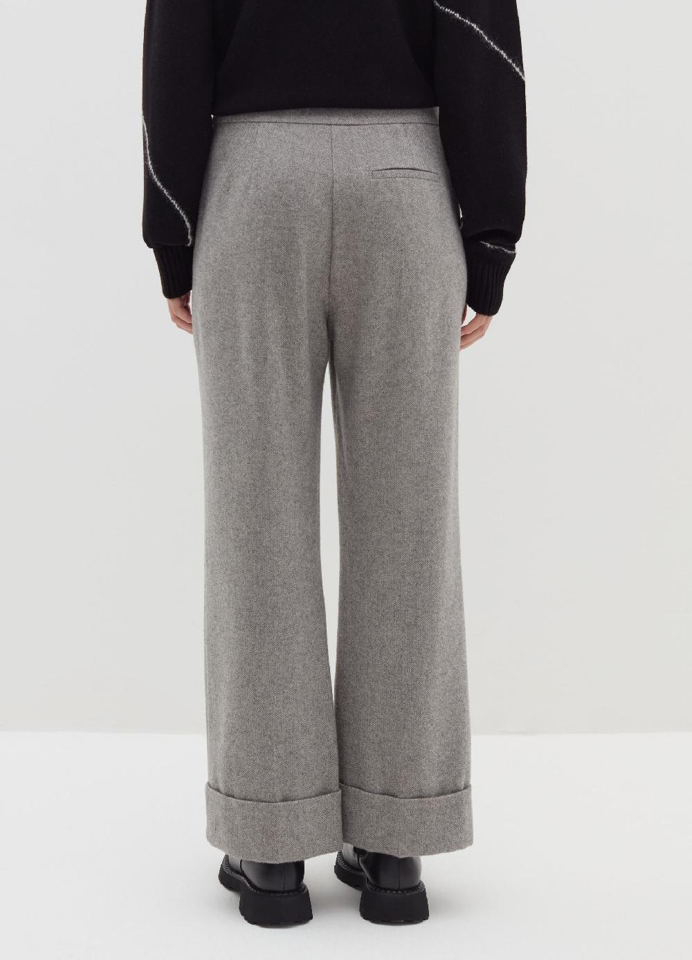 Stefanel Pantalone A Gamba Larga Con Risvolti