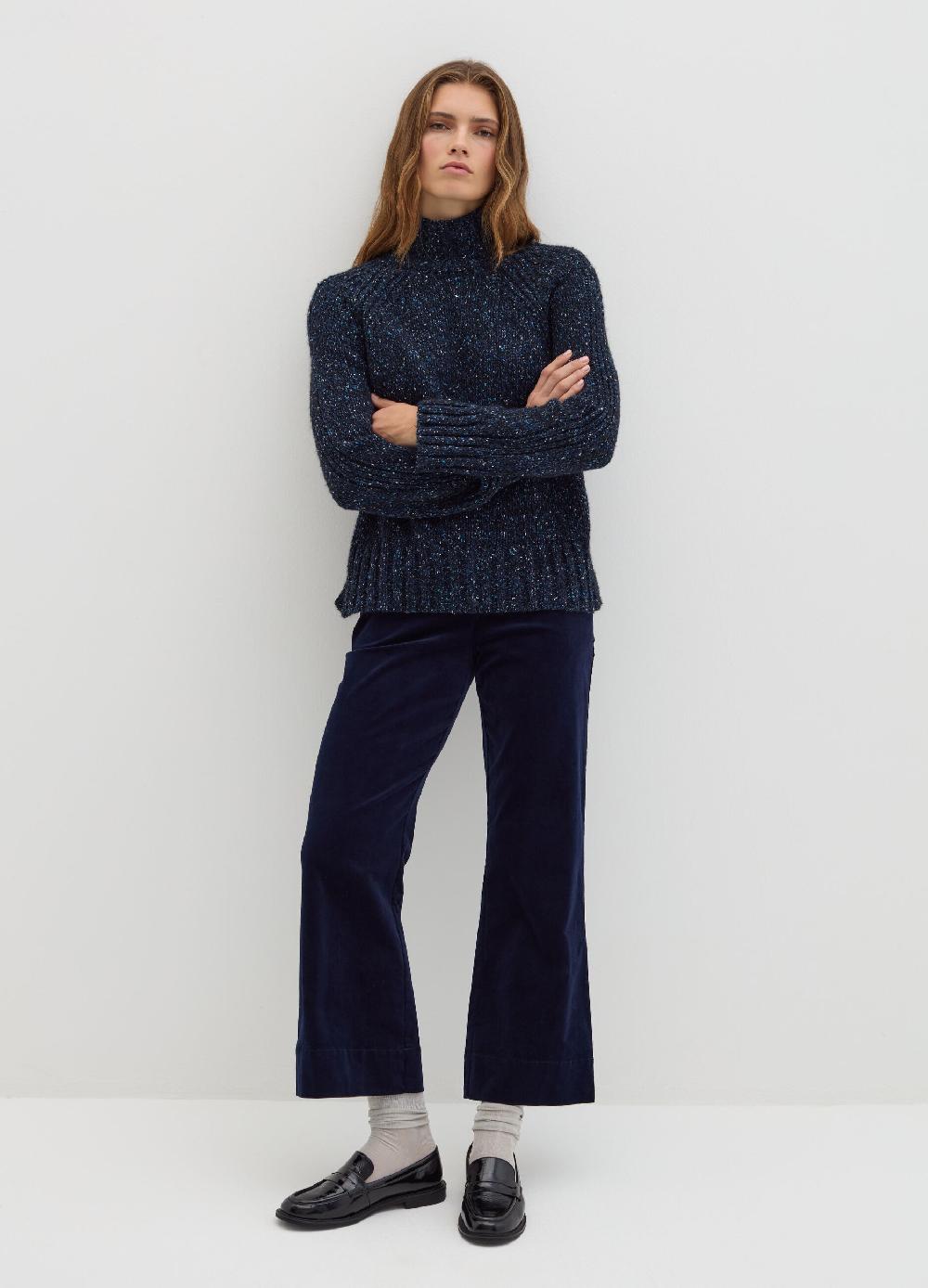 Stefanel Pantalone flare fit in corduroy