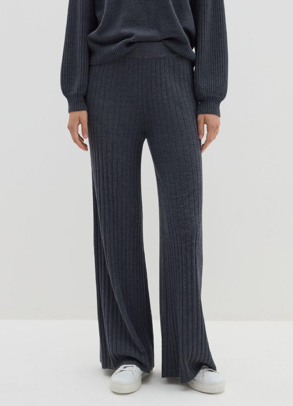 Stefanel Pantalone Flare Fit In Maglia A Coste