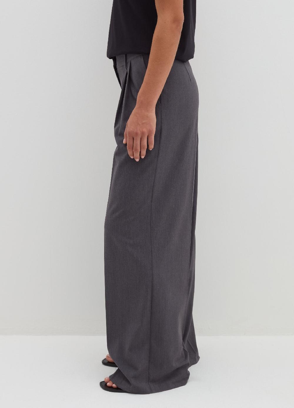 Stefanel Pantalone Slouchy Fit Con Pinces
