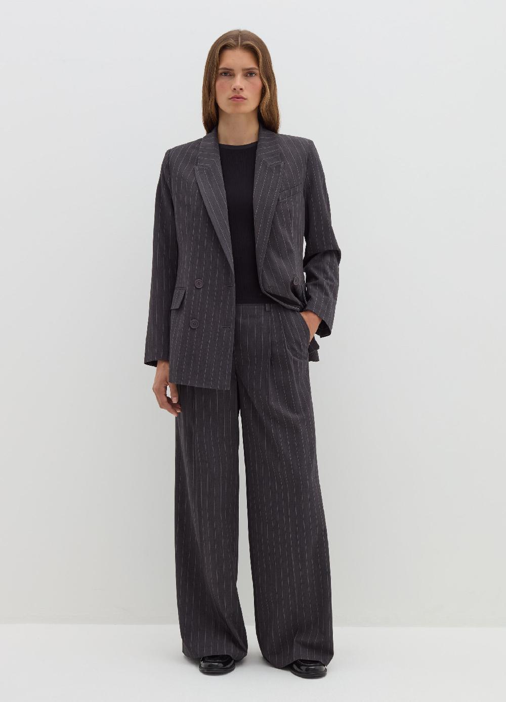 Stefanel Pantalone slouchy fit con pinces