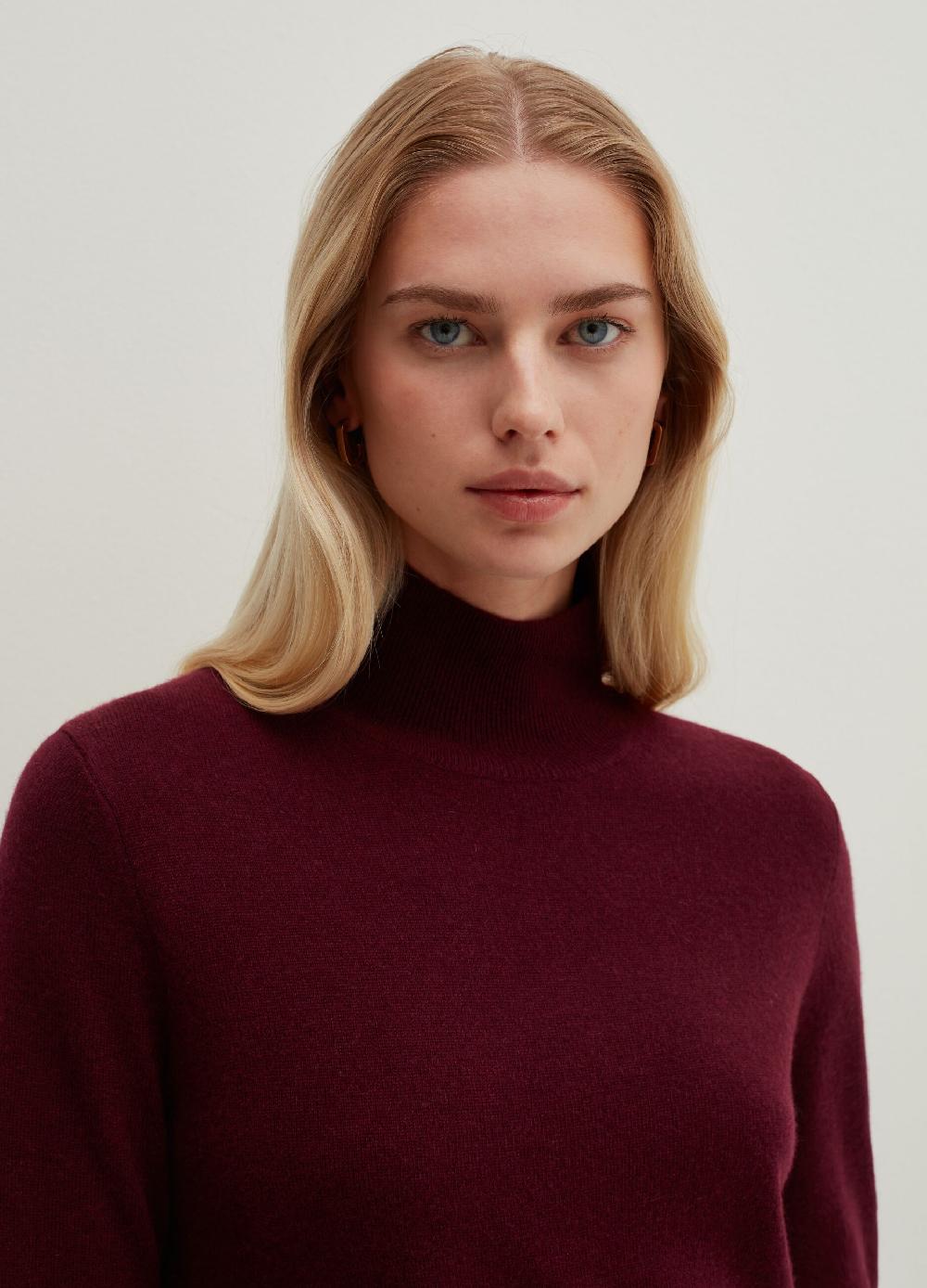 Stefanel Pullover In Cashmere A Collo Alto