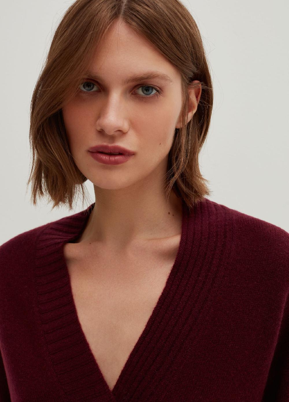 Stefanel Pullover In Cashmere Con Scollo A V