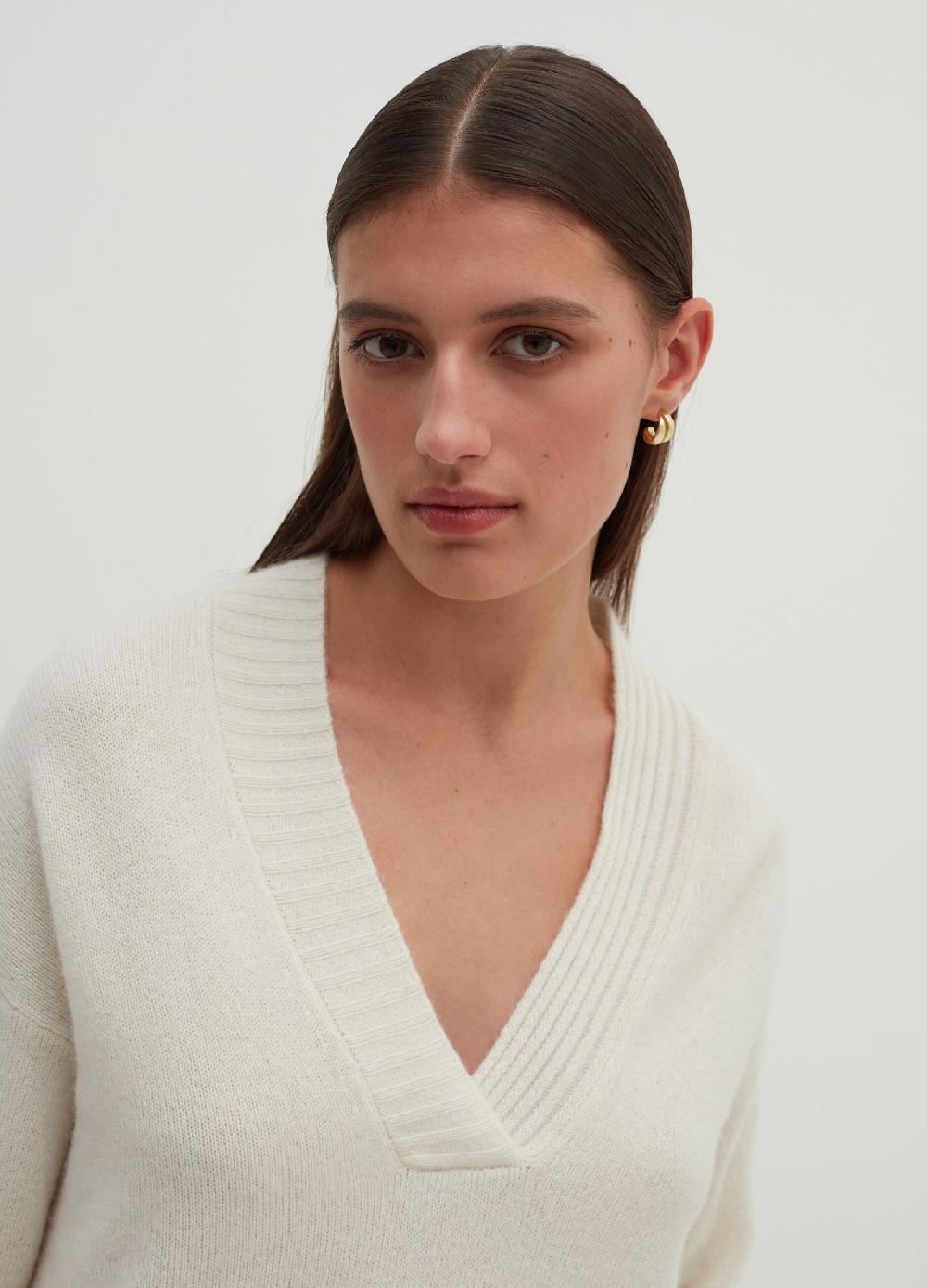 Stefanel Pullover In Cashmere Con Scollo A V