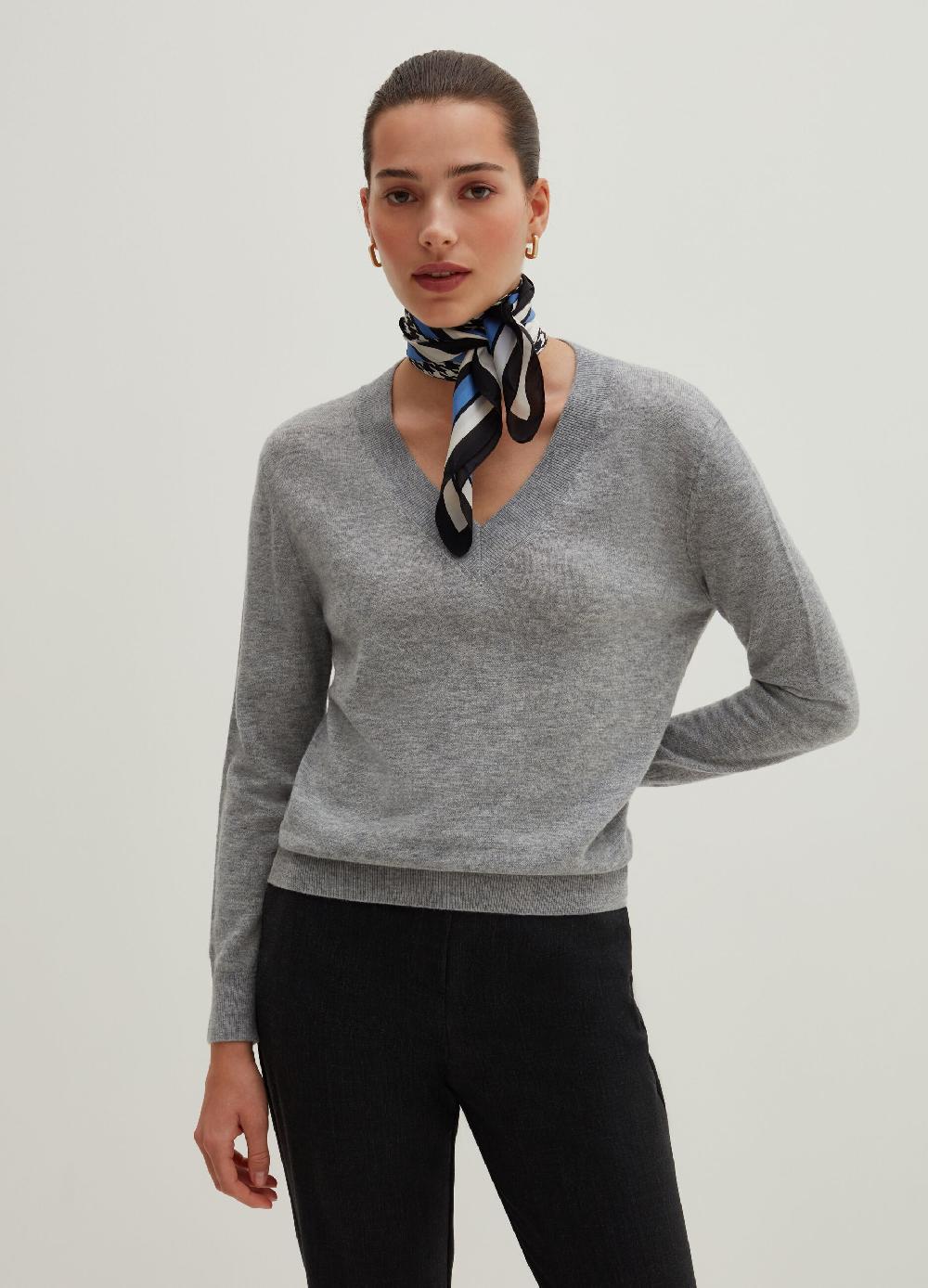 Stefanel Pullover in lana con scollo a V