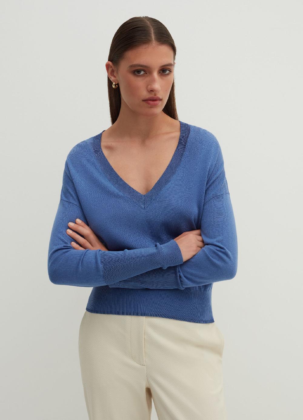 Stefanel Pullover in lana e seta con scollo a V