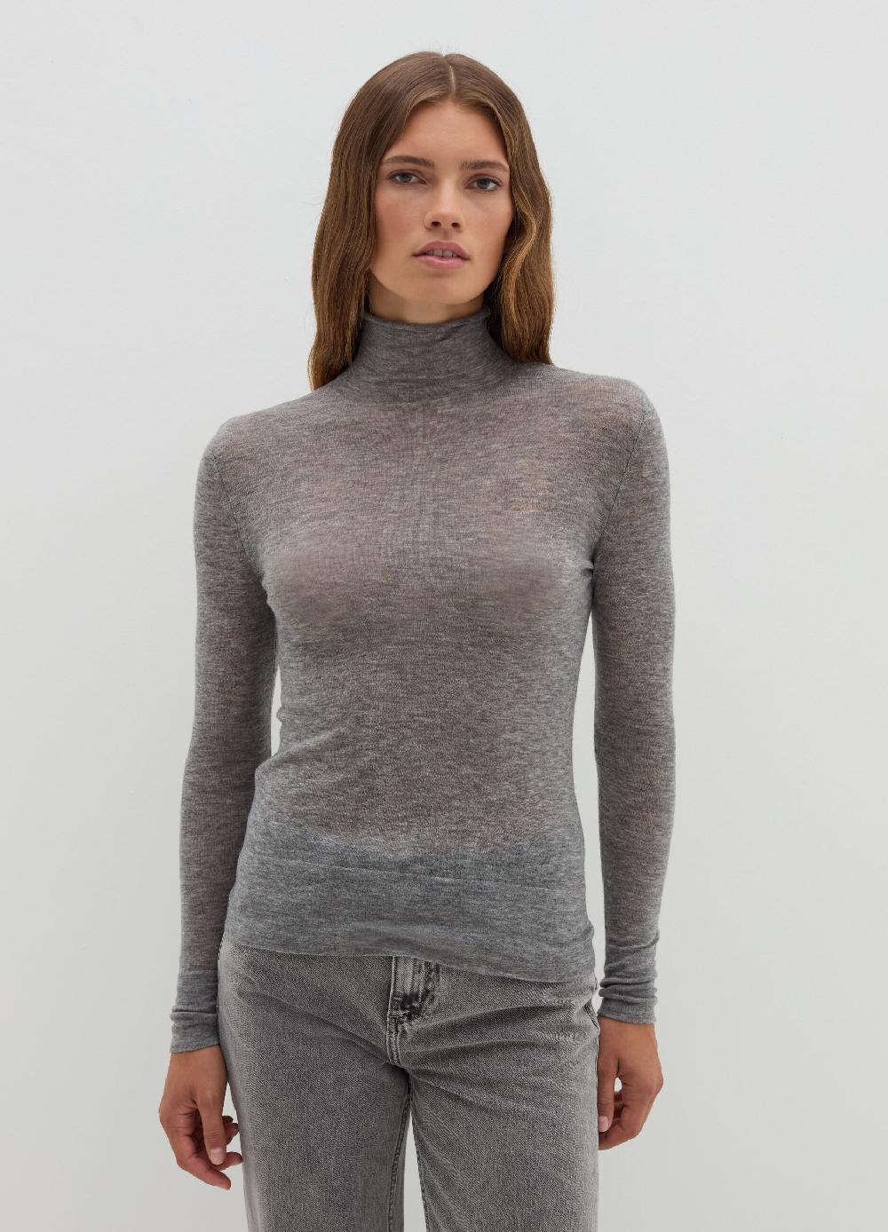 Stefanel T-shirt A Collo Alto Con Maniche Lunghe