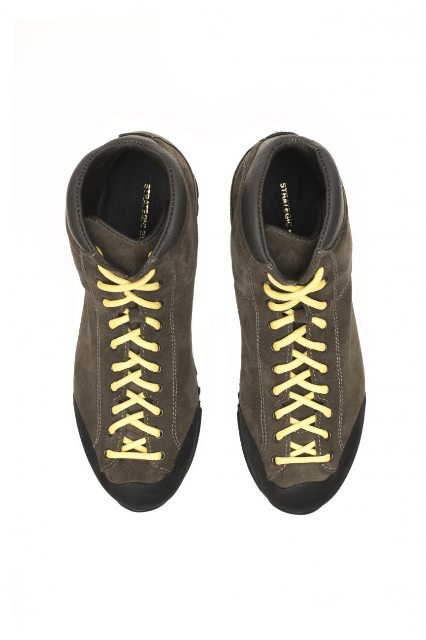 Strategic Business Unit Potrebbero Piacerti