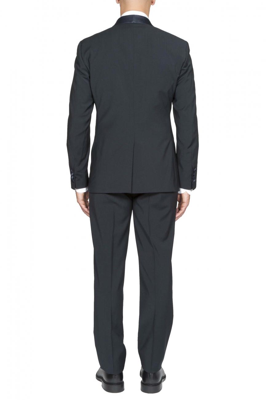 Strategic Business Unit Potrebbero Piacerti