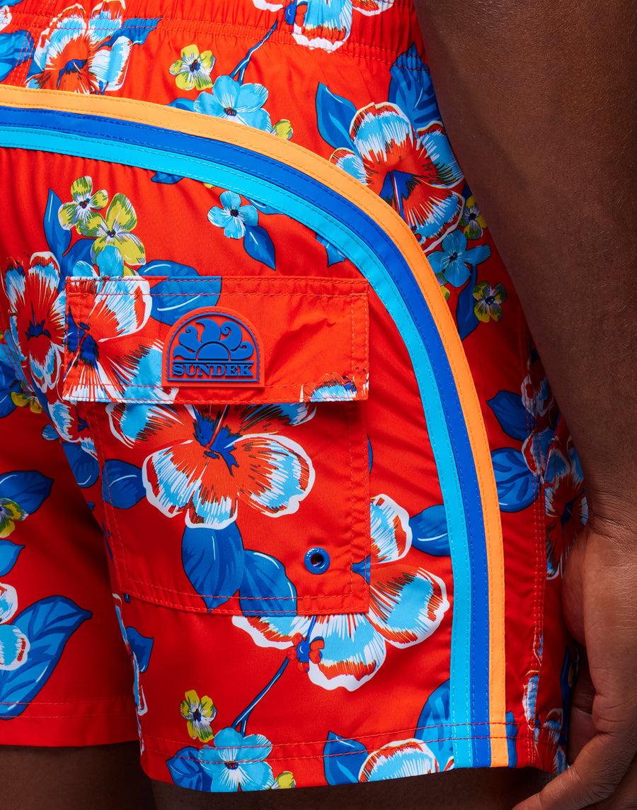 Sundek Costume Da Bagno Corto Vita Elasticata Repreve® Con Stampa Hibi Pansy M274ssl414m-a224m