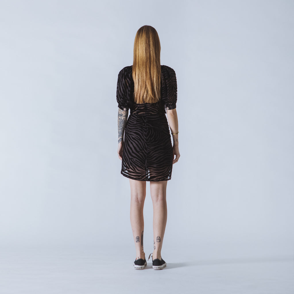 Sveta Milano Abito Corto Joan In Velluto Nero Devorato