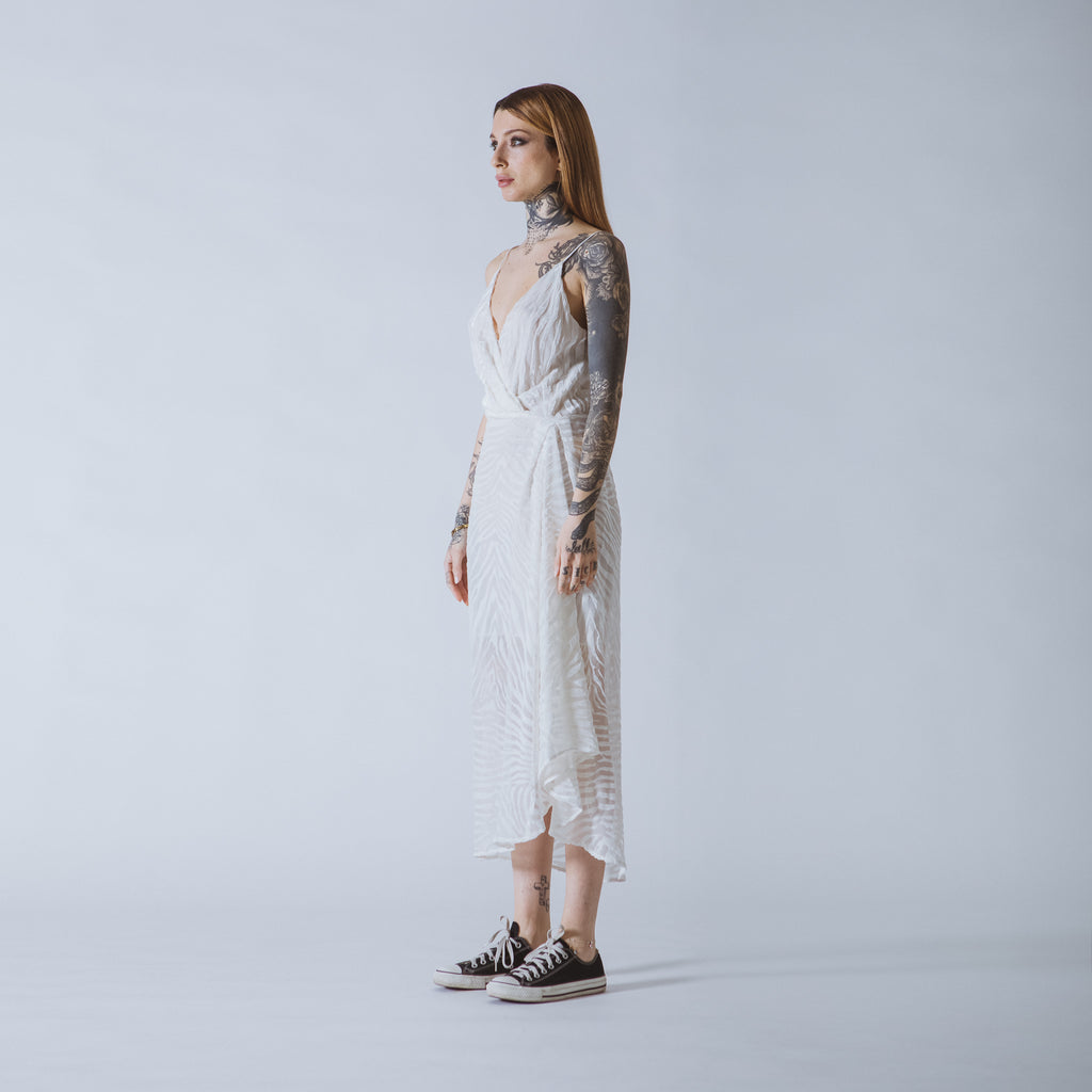 Sveta Milano Abito Lungo Ann In Velluto Nero Con Motivo Tiger