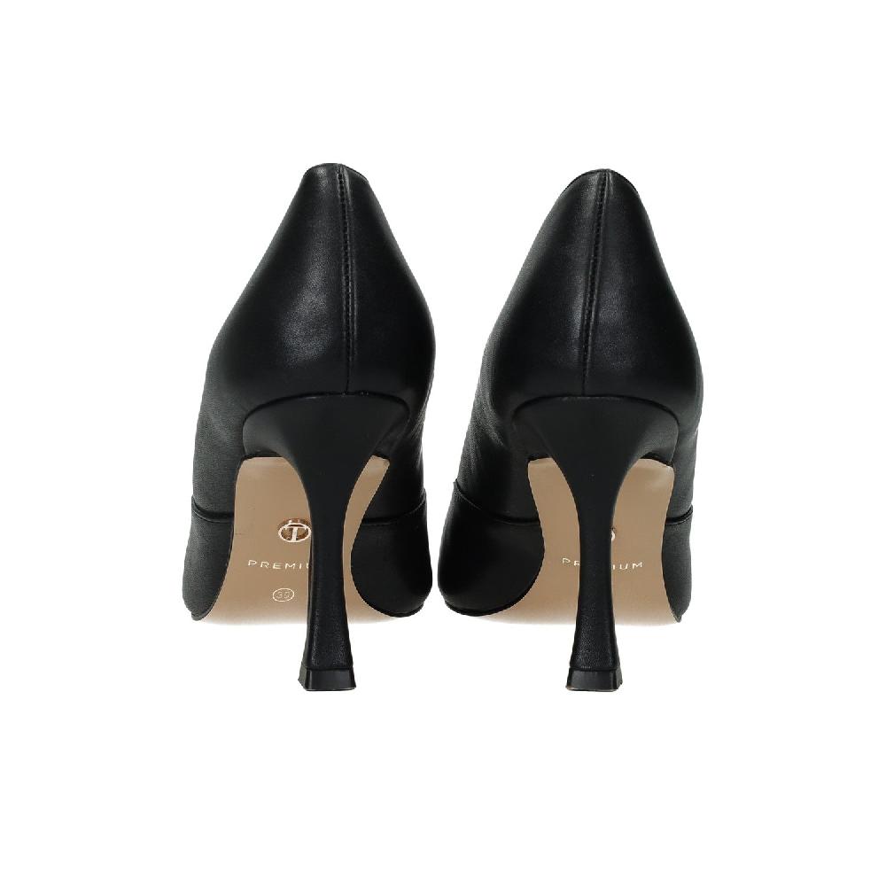 Tata Italia Décolleté Con Tacco A Rocchetto. Tacco Alto 9 Cm