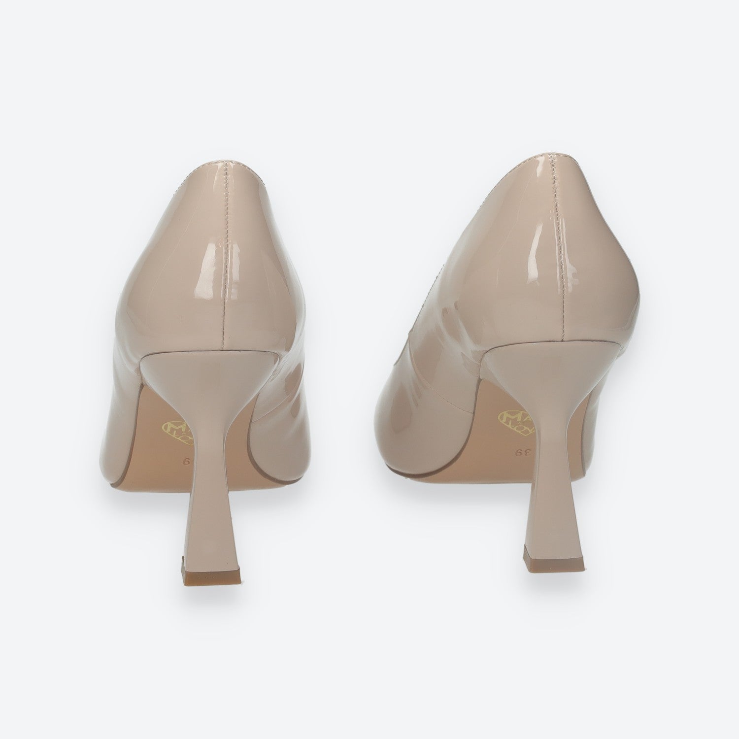 Tata Italia Décolleté Con Tacco A Rocchetto. Tacco Alto 9cm