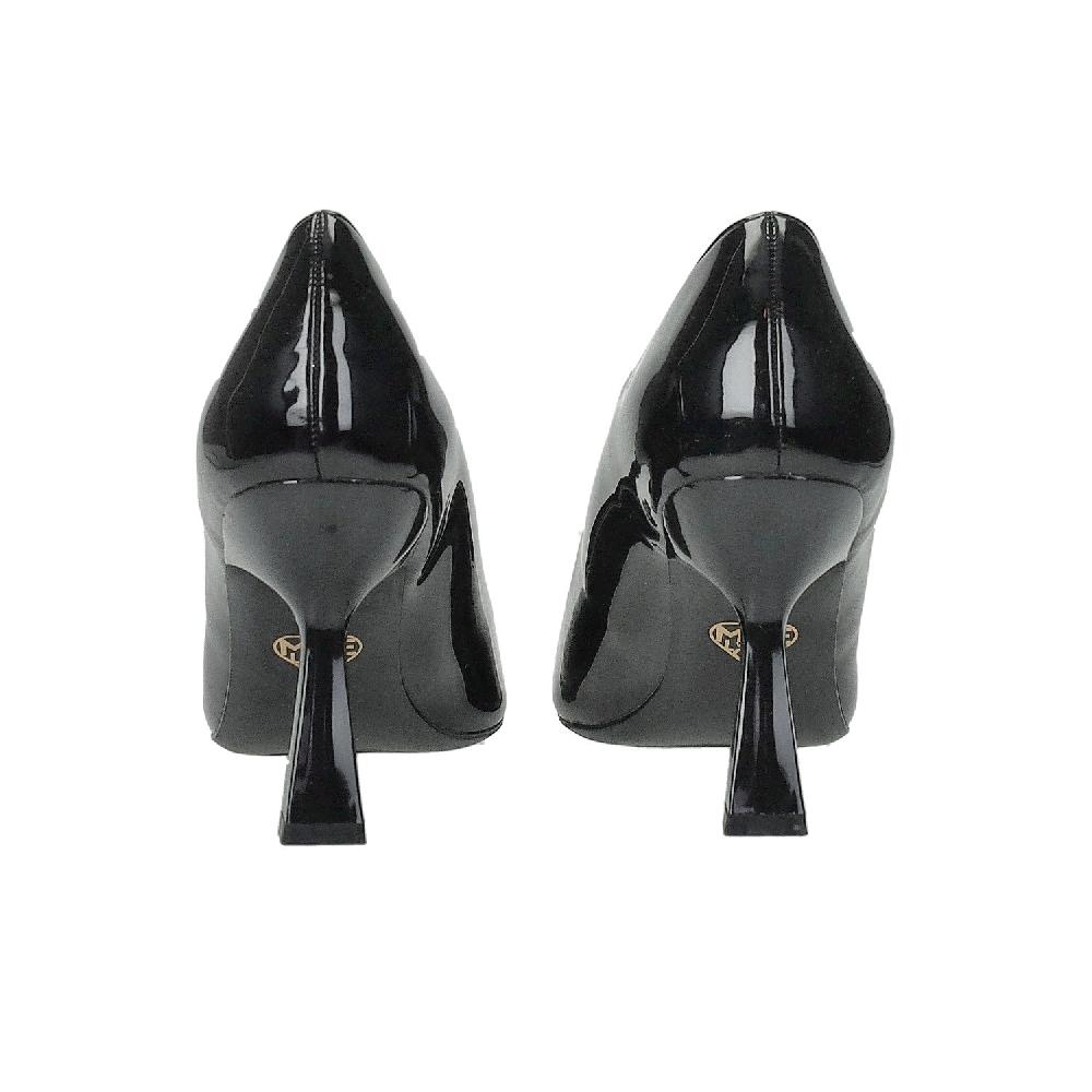 Tata Italia Décolleté Con Tacco A Rocchetto. Tacco Alto 9cm