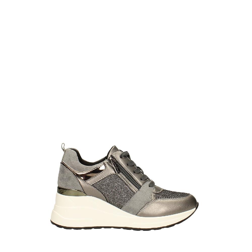 Tata Italia Snakerse con tessuto glitterato. Tacco alto 5cm