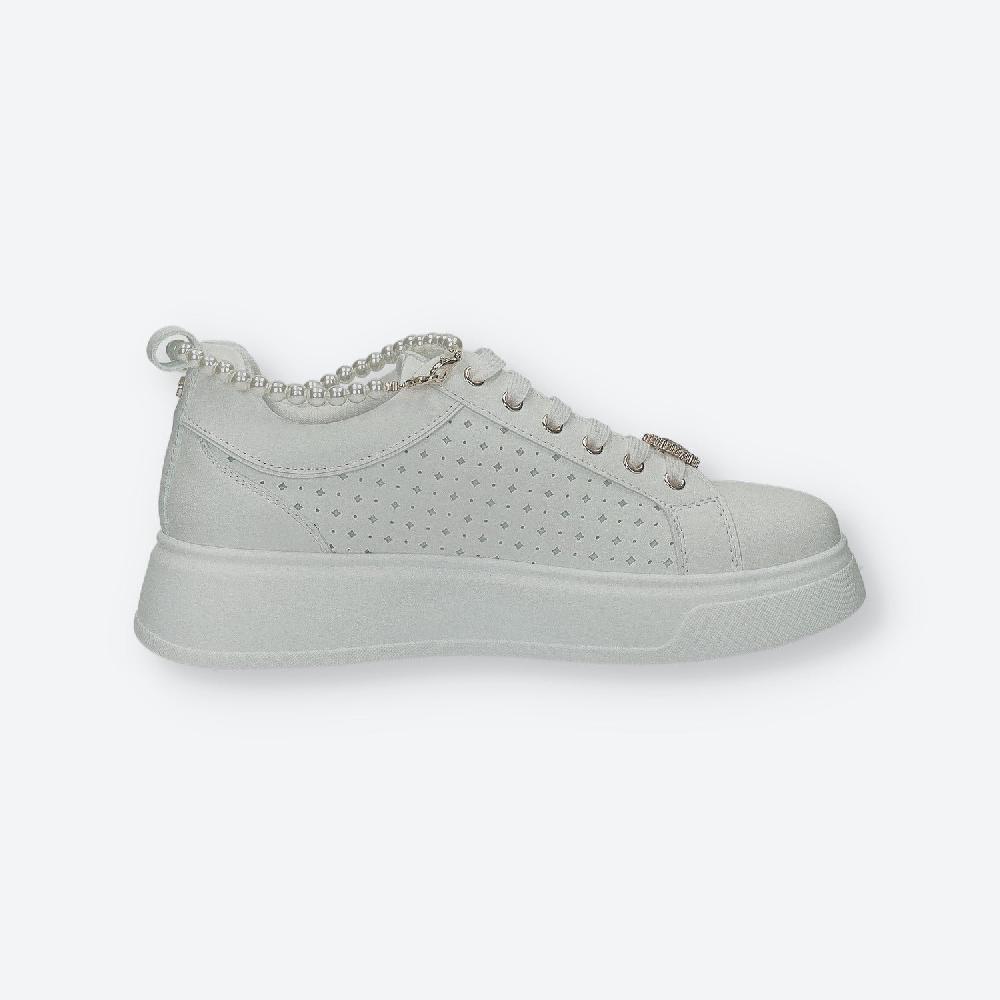 Tata Italia Sneakers platform con catena di perle.Tacco alto 4 cm