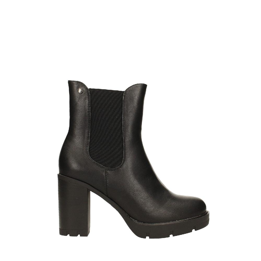 Tata Italia Stivaletti con suola in gomma. Tacco alto 9cm