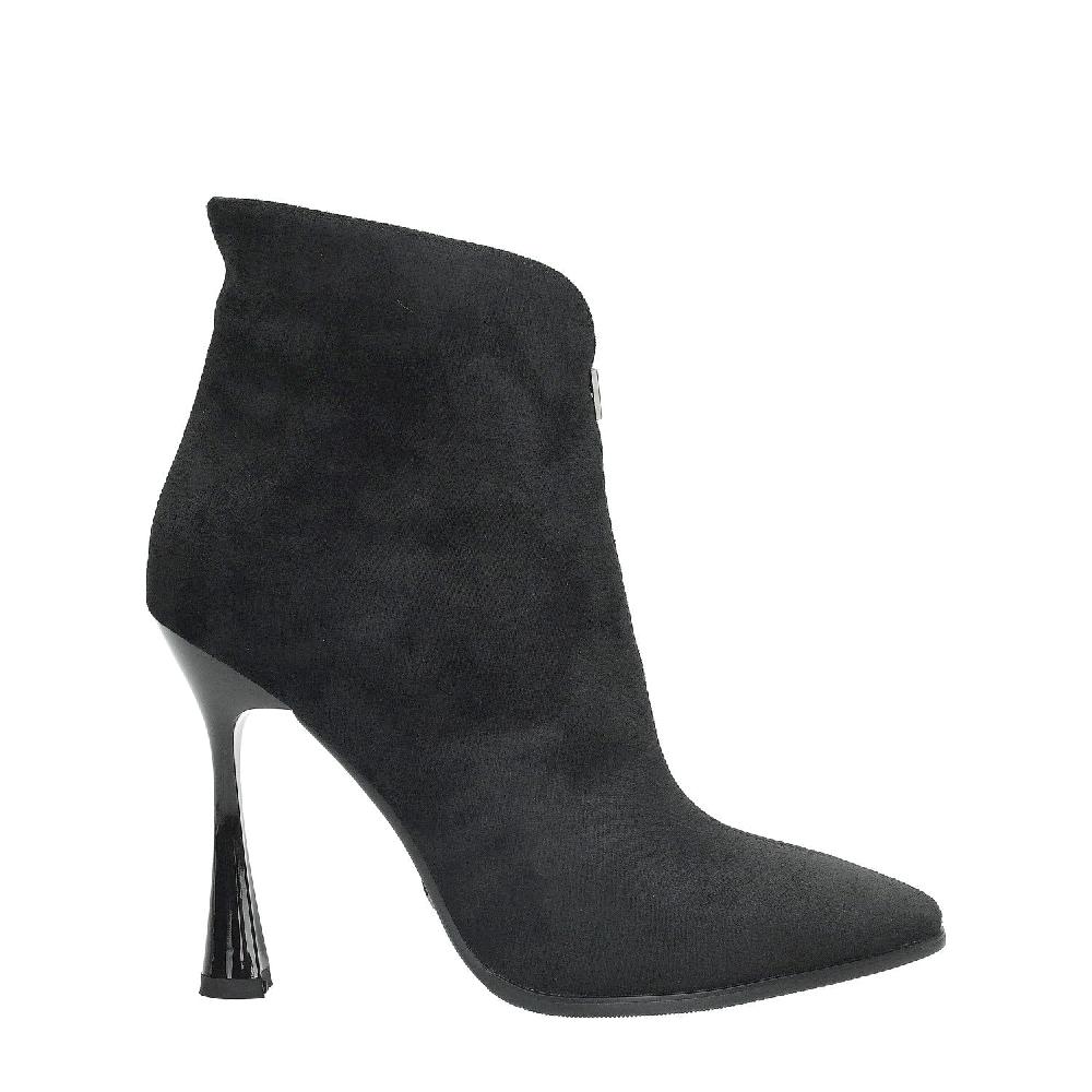 Tata Italia Stivaletti con tacco a rocchetto. Tacco alto 11cm