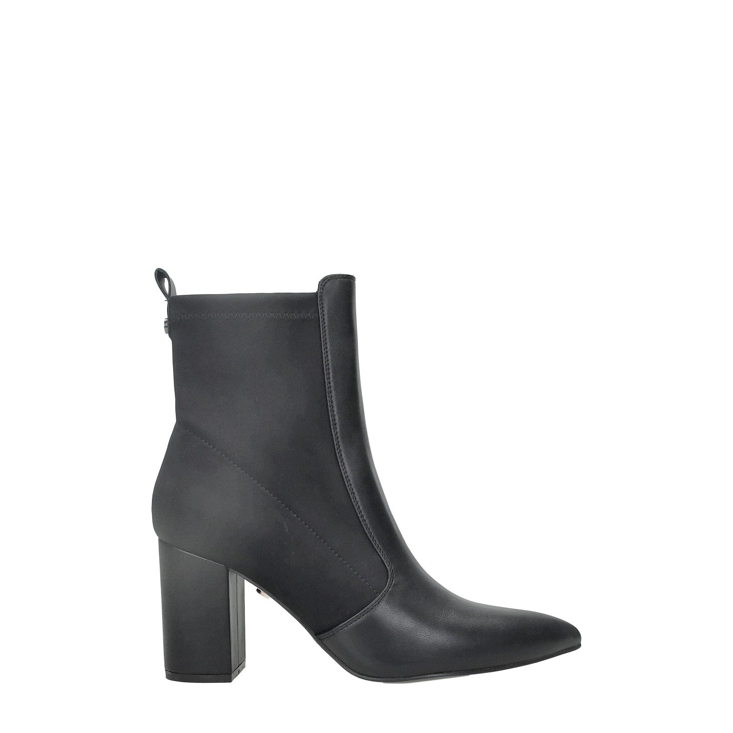 Tata Italia Stivaletti con tacco a rocchetto. Tacco alto 8cm