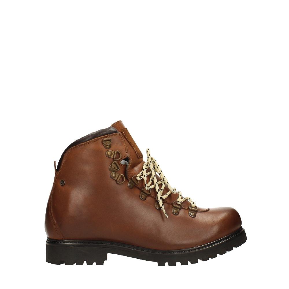 Tata Italia Anfibi gorpcore in vera pelle