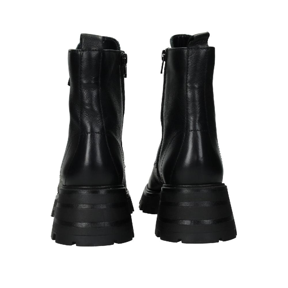 Tata Italia Anfibi In Vera Pelle