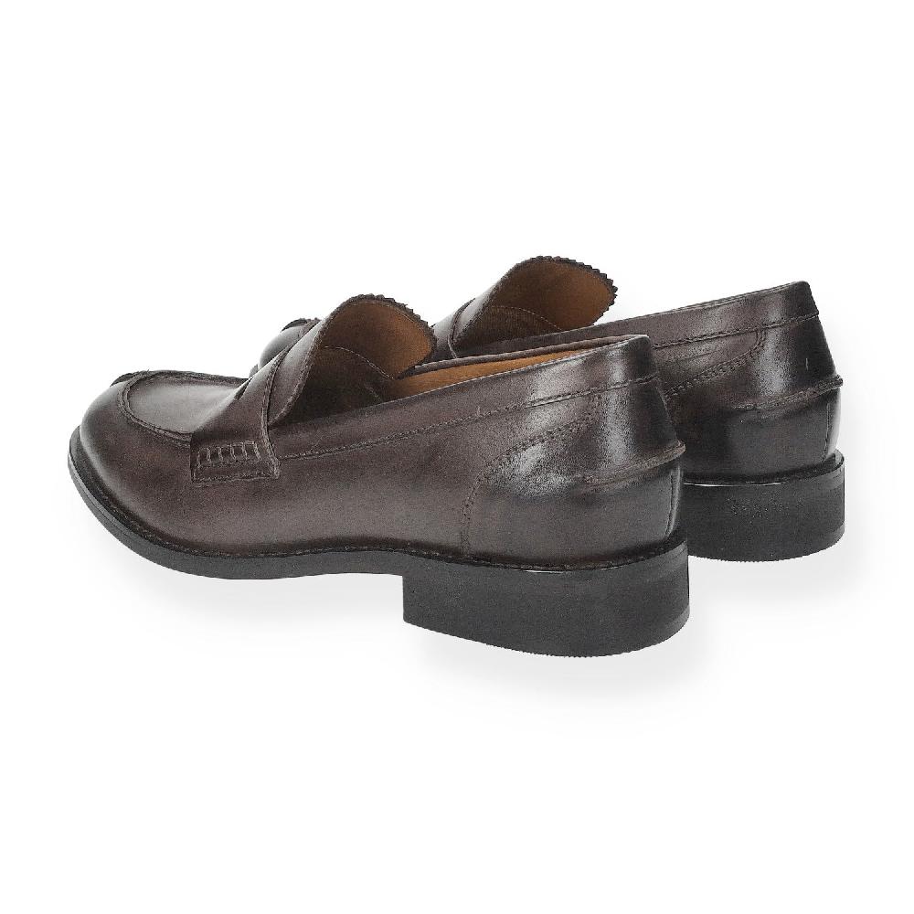 Tata Italia Mocassini In Vera Pelle Con Fibbia