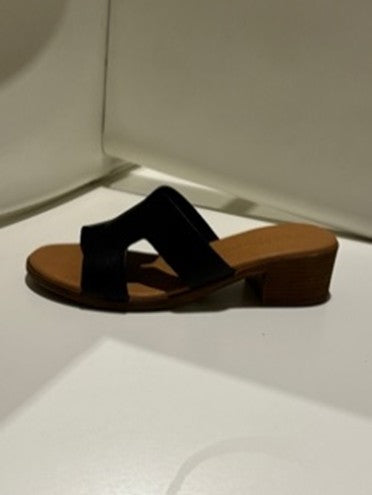 Tata Italia Sandali Con Zeppa. Made In Italy