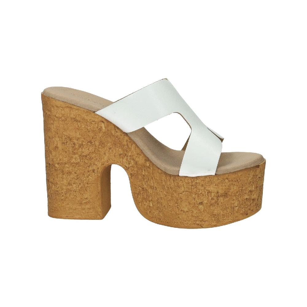 Tata Italia Sandali con zeppa. Made in Italy