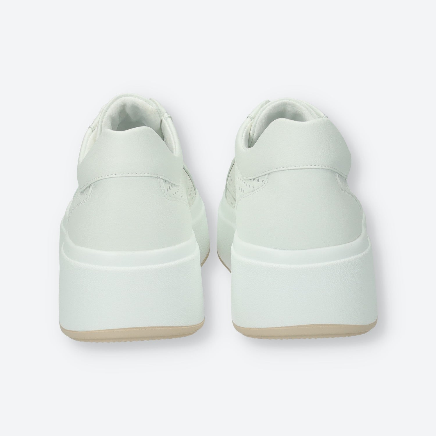 Tata Italia Sneakers Con Dettaglio.Tacco Alto 4 Cm