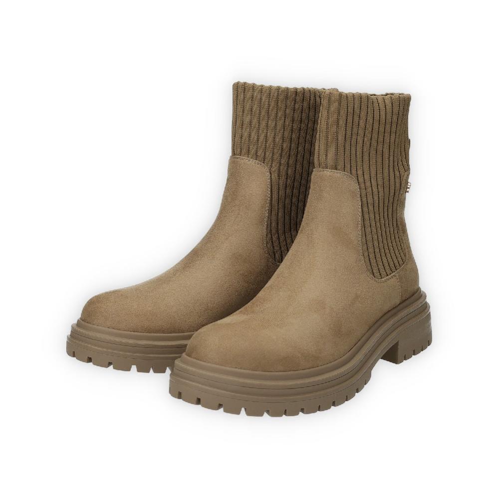 Tata Italia Stivaletti. Fondo Alto 3cm