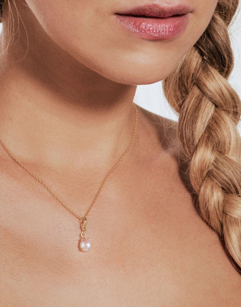 Thais Bernardes Ciondolo Charm Quarzo Rosa