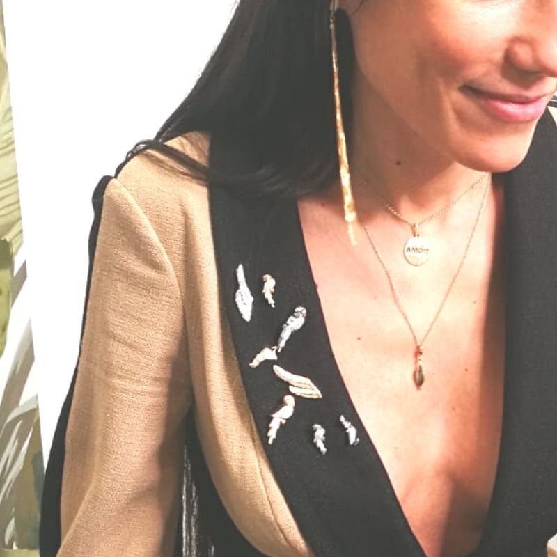 Thais Bernardes Spilla Cockatoo