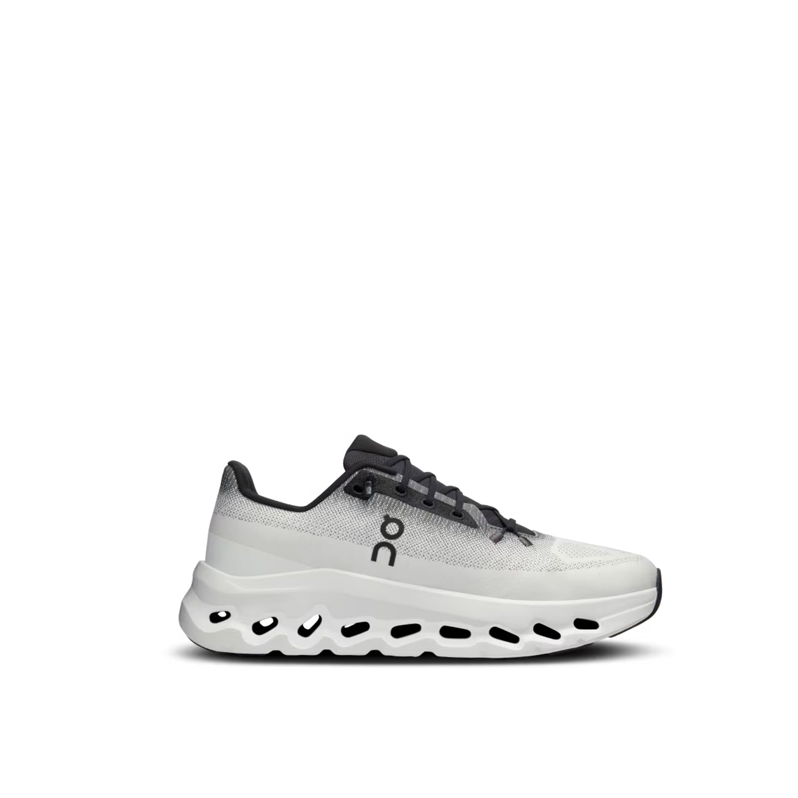 ON Running Cloudtilt