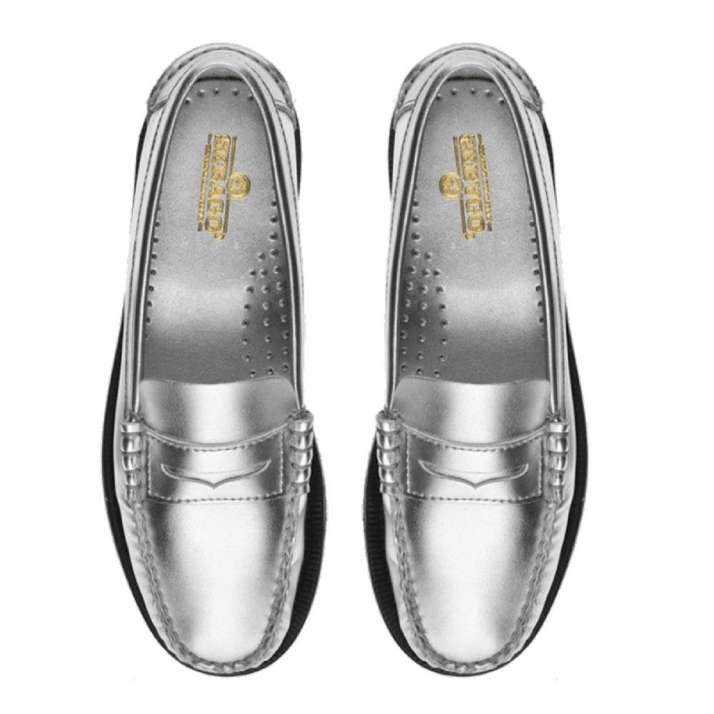 Sebago Dan Met Woman