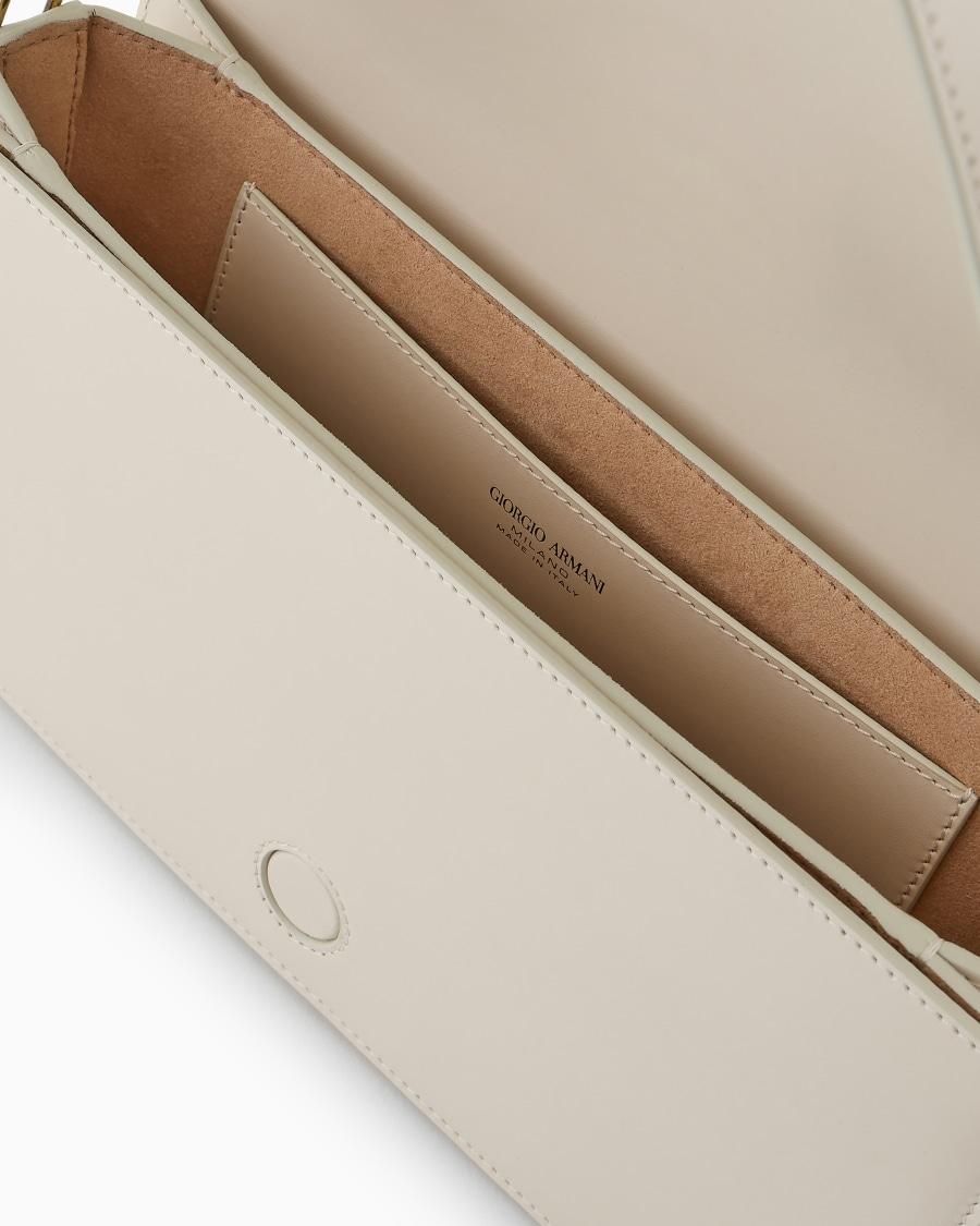 The World Of Armani BORSA A MANO IN PELLE LUCIDA ASV