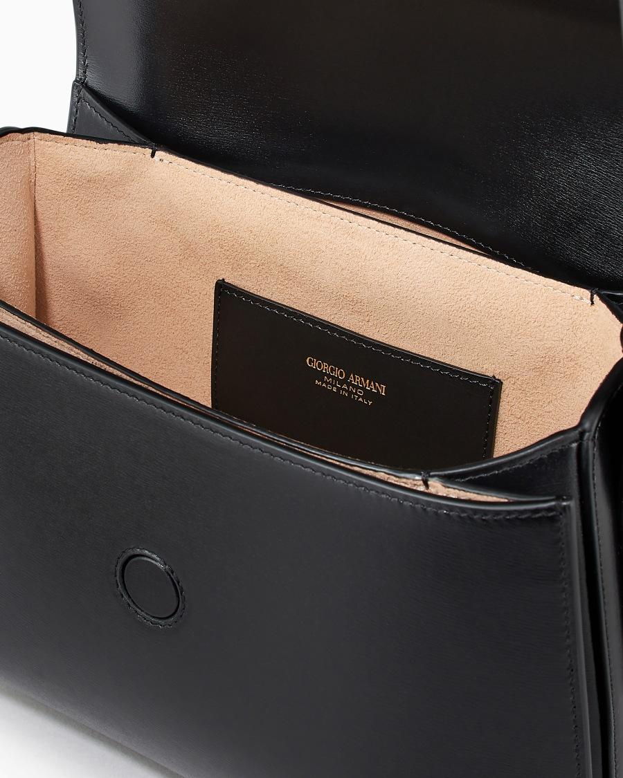 The World Of Armani BORSA MEDIA LA PRIMA IN PELLE PALMELLATA