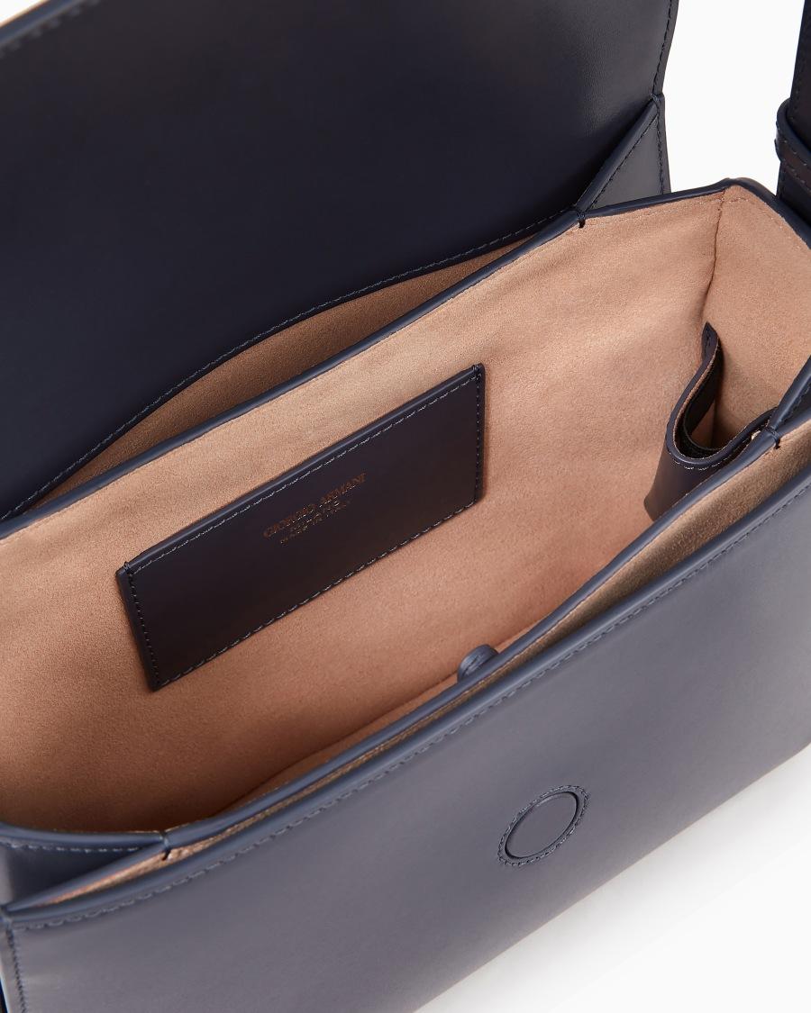 The World Of Armani BORSA MEDIA LA PRIMA IN PELLE PALMELLATA