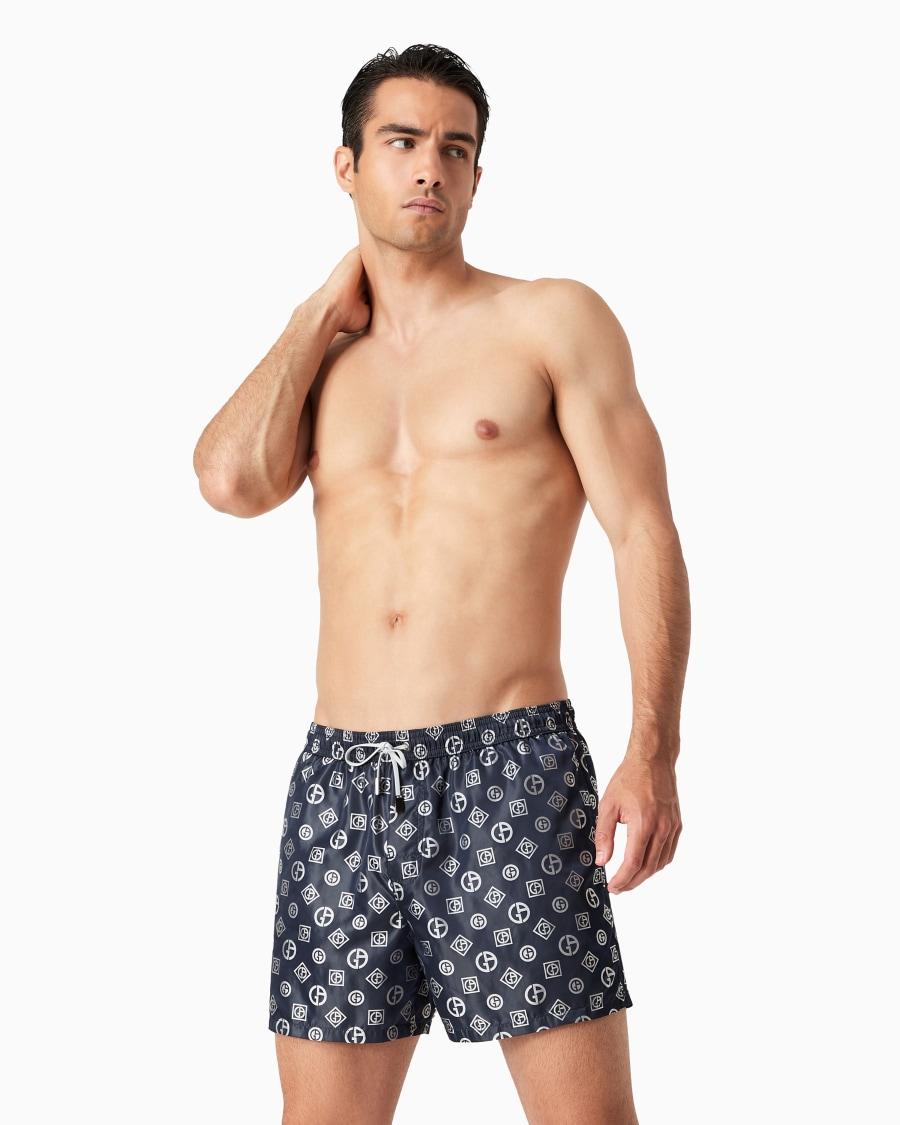 The World Of Armani COSTUME DA BAGNO BOXER IN TESSUTO JACQUARD LOGO ALL-OVER