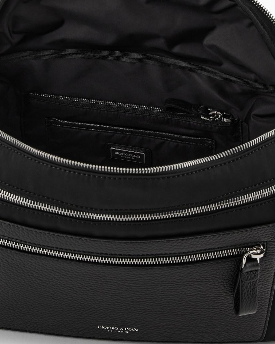 The World Of Armani CROSSBODY GRANDE IN NYLON E PELLE GRANATA ASV