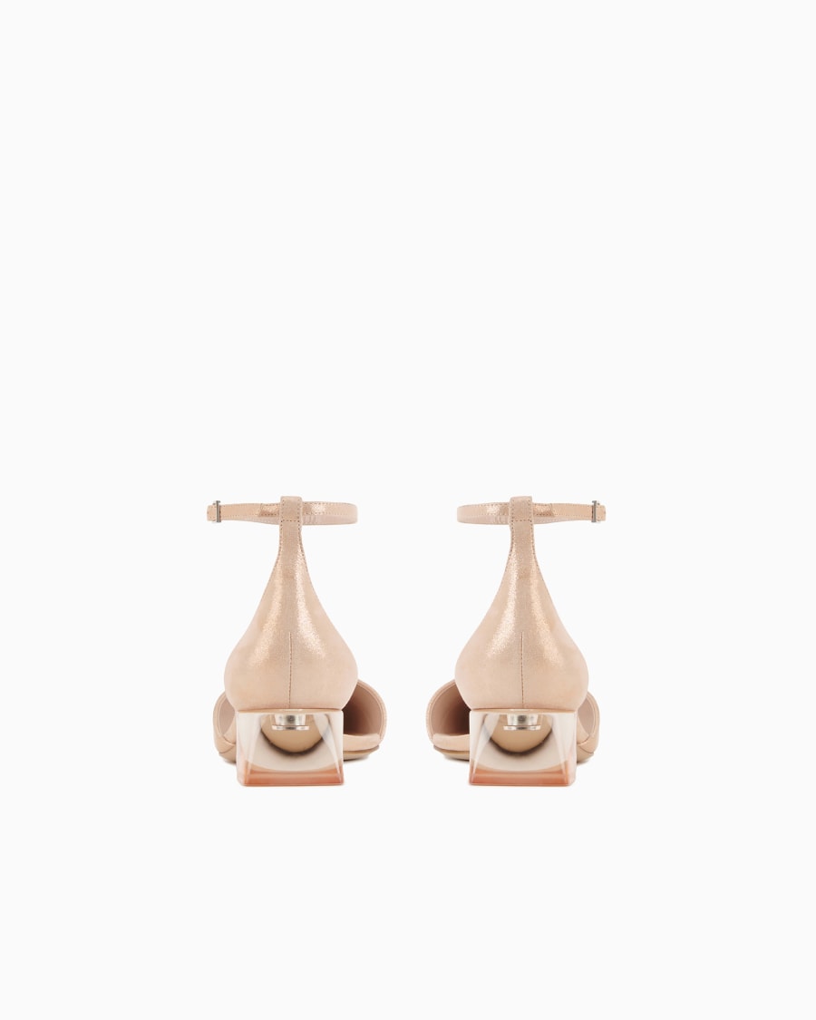 The World Of Armani DÉCOLLETÉ D'ORSAY IN PELLE SCAMOSCIATA LAMINATA