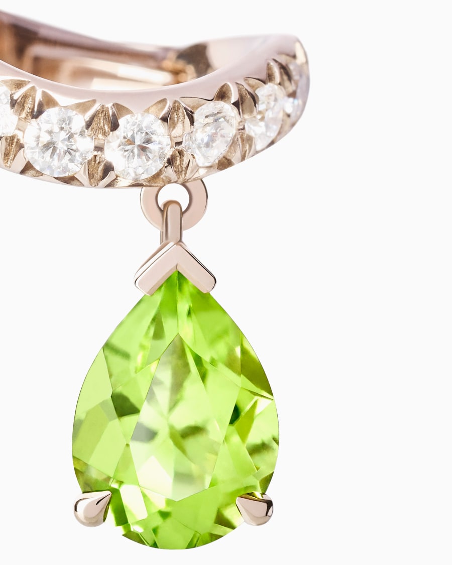 The World Of Armani EAR CUFF BLANCHE IN ORO 18 KT DIAMANTI E PERIDOTO